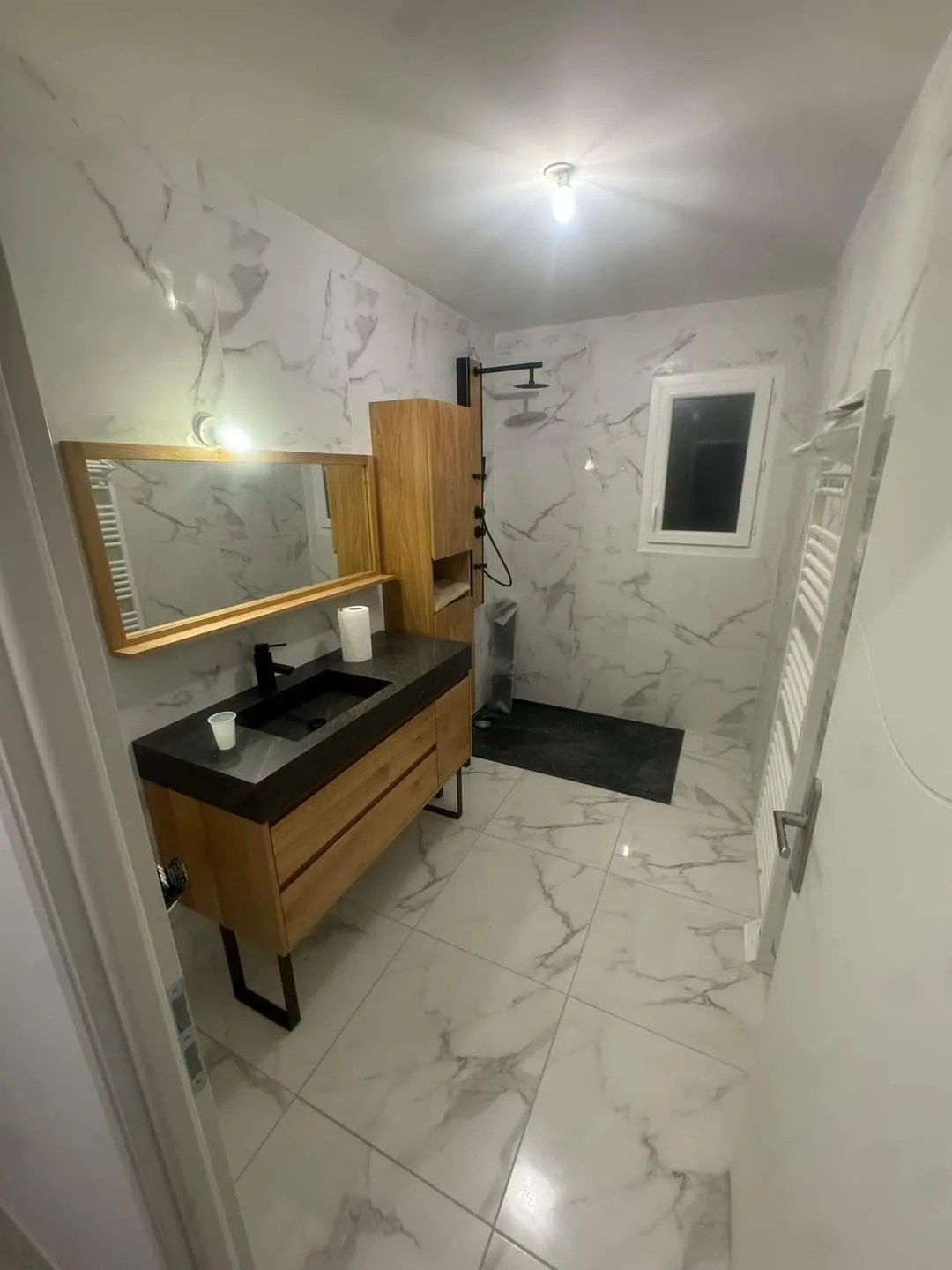 Salle de bain rénovée Brin